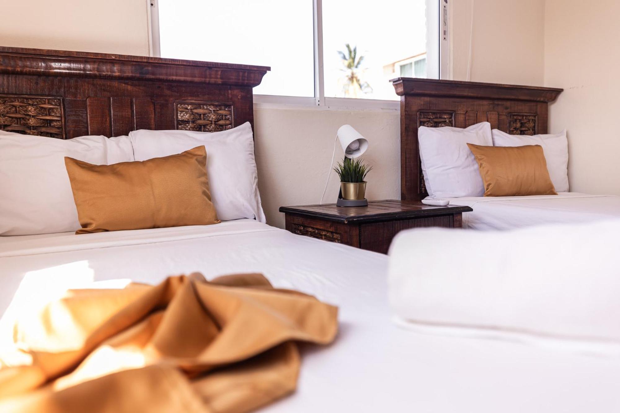 Hostal Las Rosas De Punta Cana Exterior photo