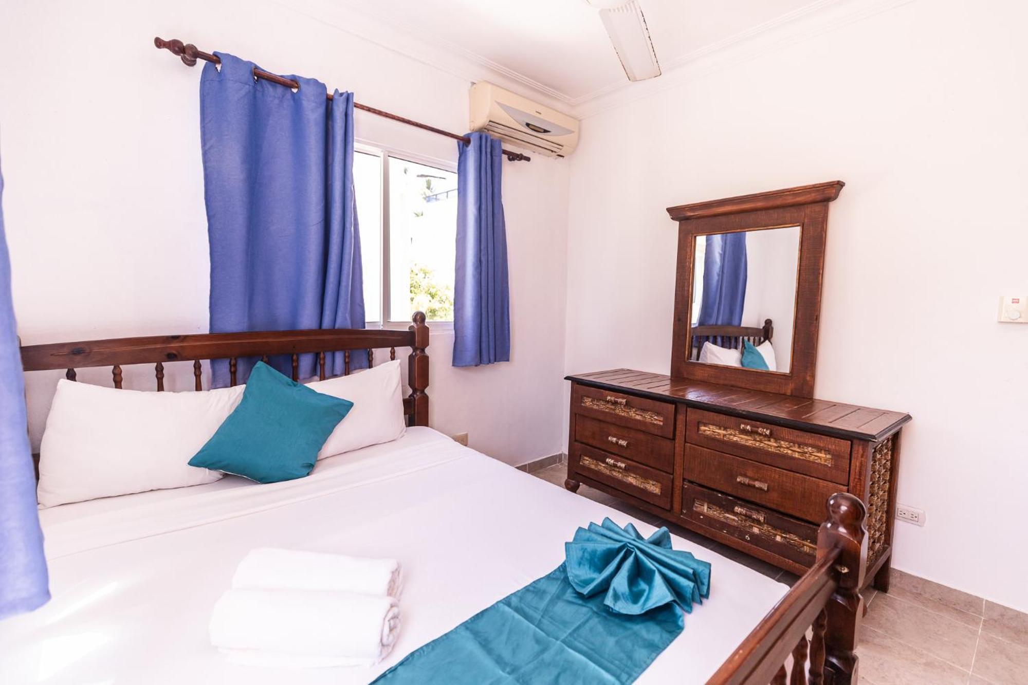 Hostal Las Rosas De Punta Cana Exterior photo